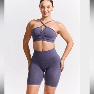 NWT BB Miracle Seamless Short 6”